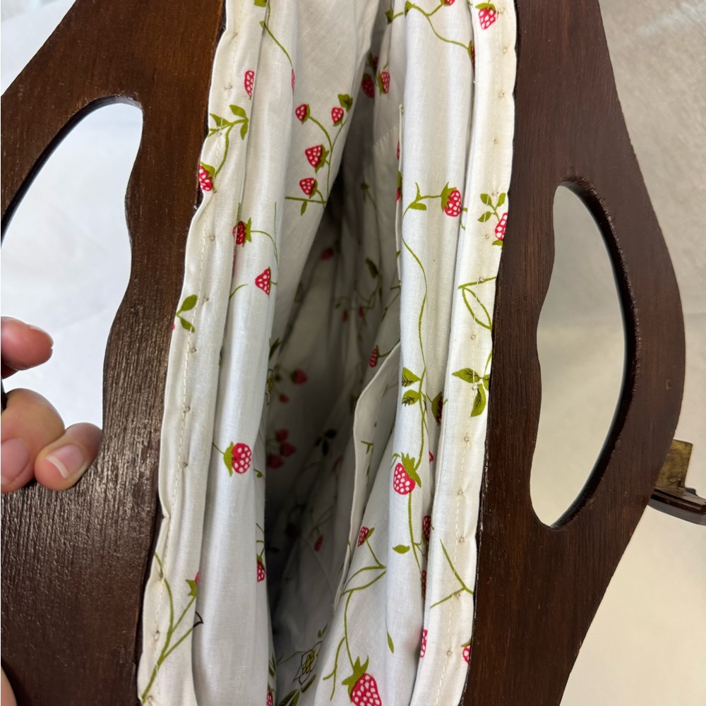 Medium Strawberry 🍓 Embroidered Navy Handbag Cottagecore Summer 🥰 - Picture 5 of 8